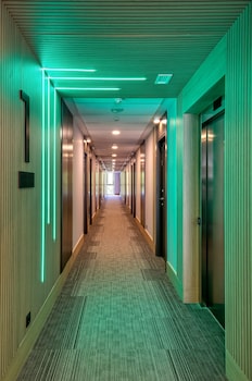 hotel dwo colours alcala