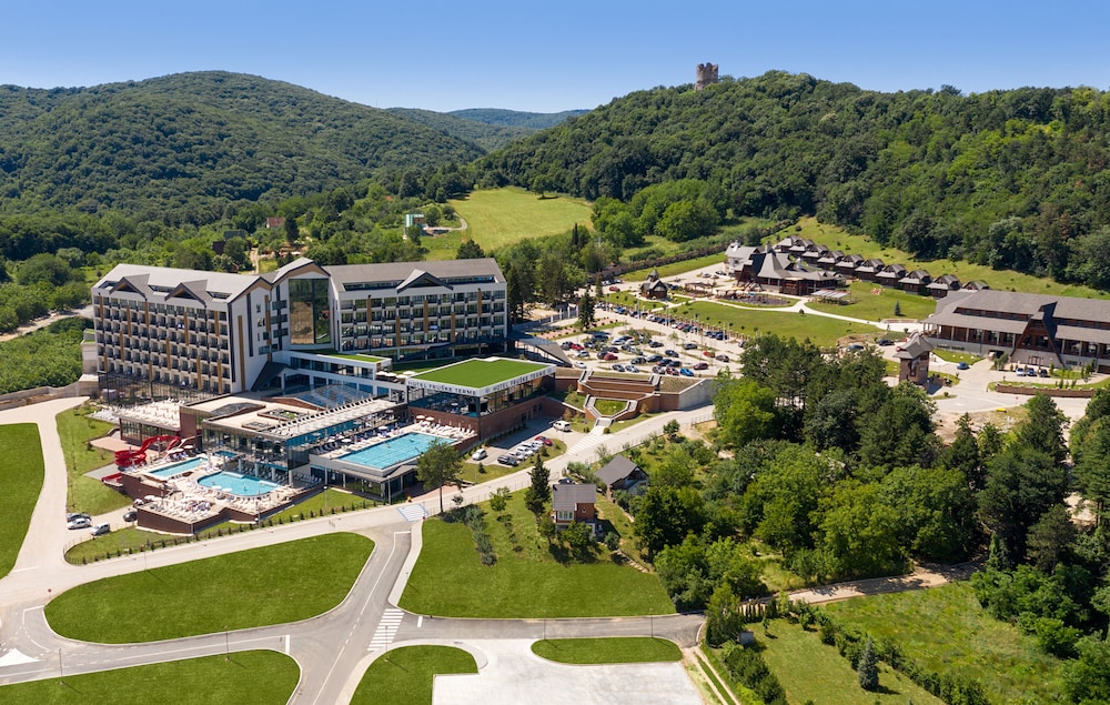 movenpick resort and spa fruske terme