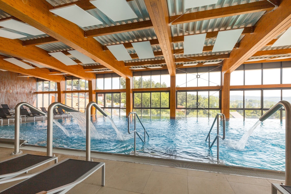 movenpick resort and spa fruske terme