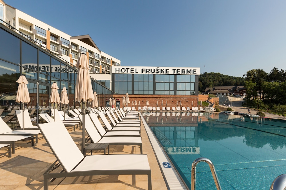 movenpick resort and spa fruske terme