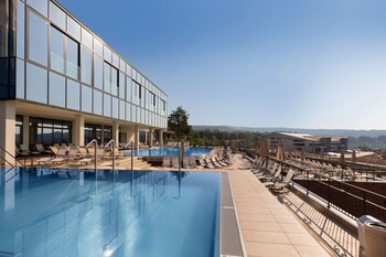 movenpick resort and spa fruske terme