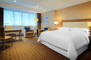 sheraton club des pins resort