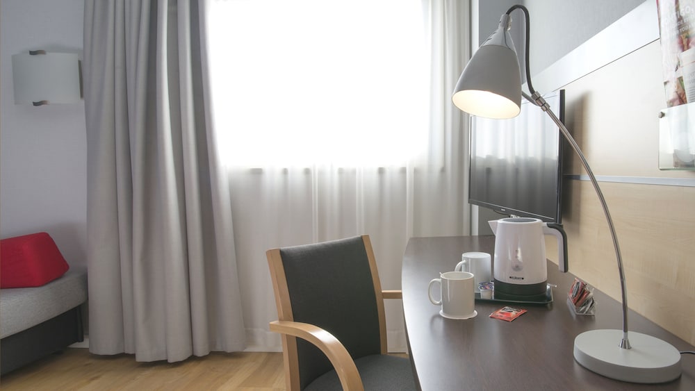 holiday inn express valencia bonaire by ihg