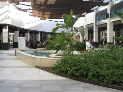holiday inn express valencia bonaire by ihg