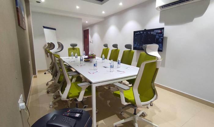 muscat express hotel