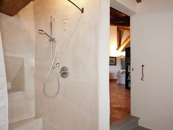 charming elegant castle flat with large garden