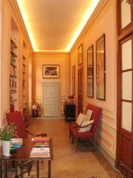 charming elegant castle flat with large garden