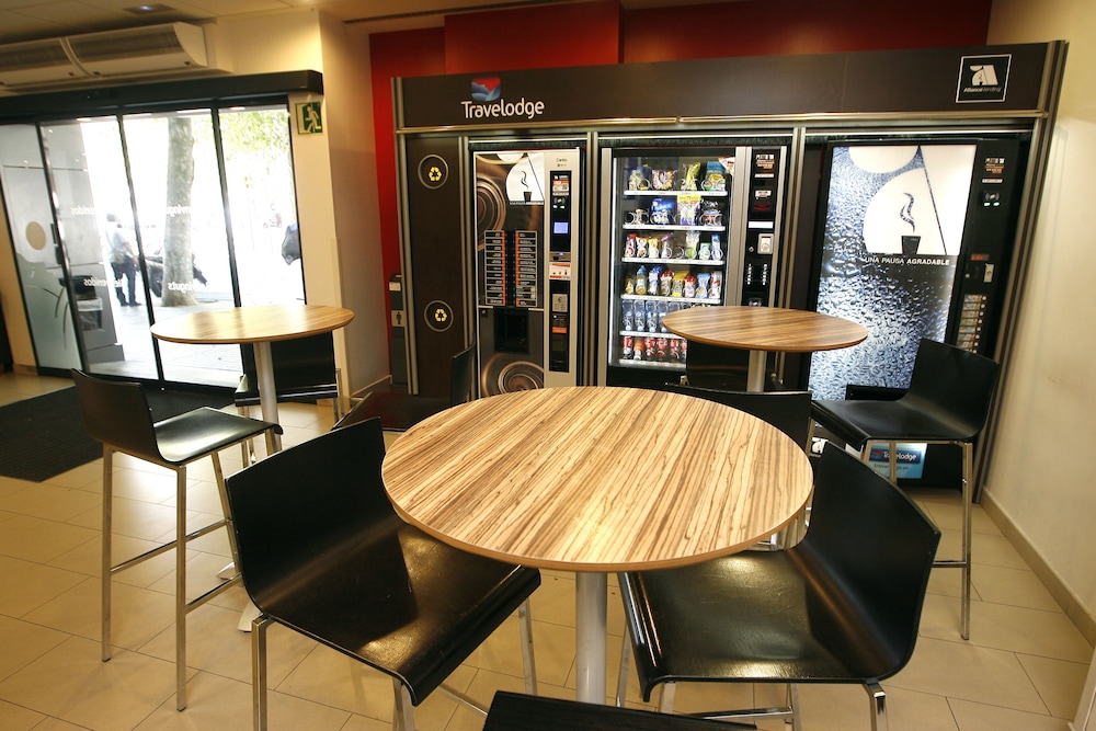travelodge barcelona poblenou