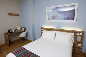 travelodge barcelona poblenou
