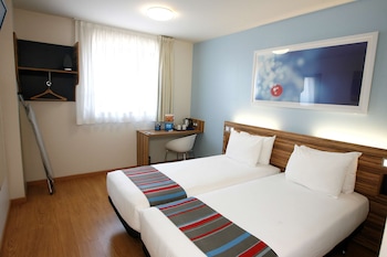 travelodge barcelona poblenou