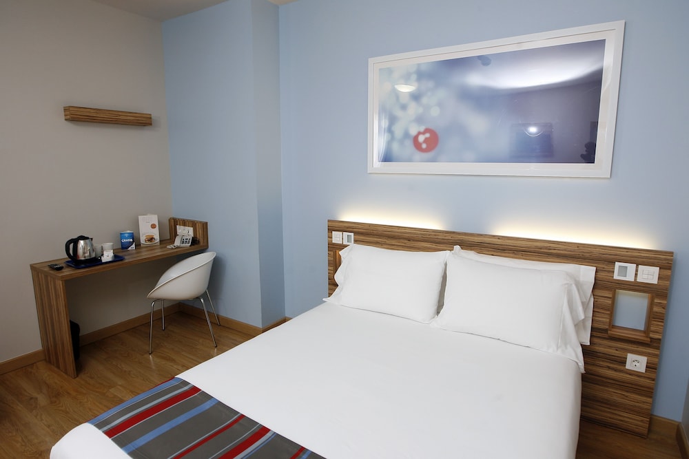 travelodge barcelona poblenou