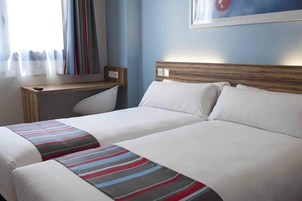 travelodge barcelona poblenou
