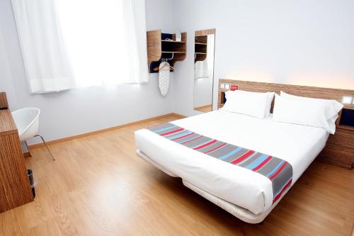 travelodge barcelona poblenou