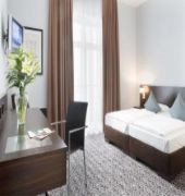 ramada frankfurt city centre and financial dist