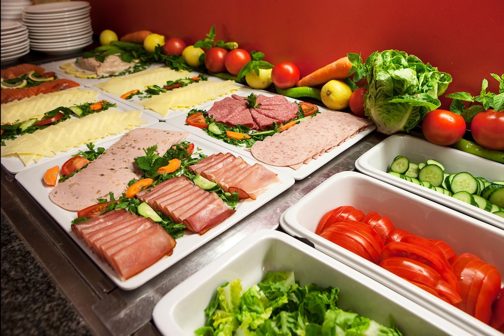 ramada frankfurt city centre and financial dist