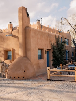 pueblo bonito santa fe
