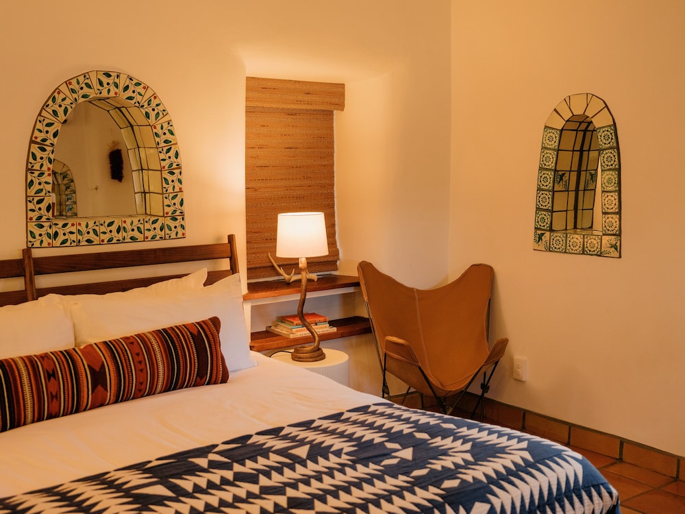 pueblo bonito santa fe