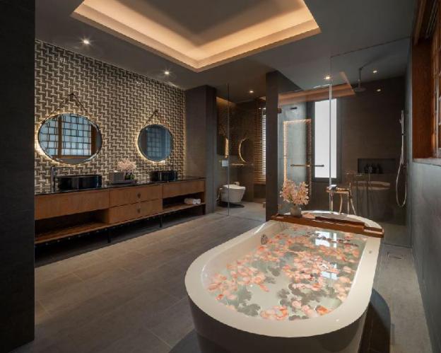 noku phuket