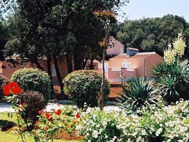 maistra select amarin resort