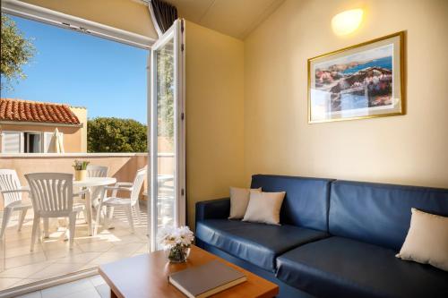 maistra select amarin resort