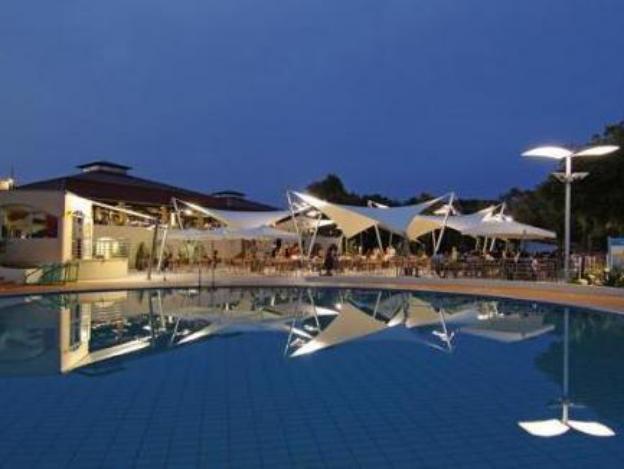 maistra select amarin resort