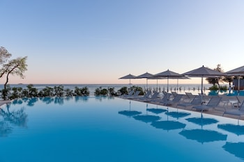 maistra select amarin resort