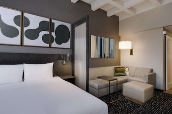 hyatt place lax century blvd