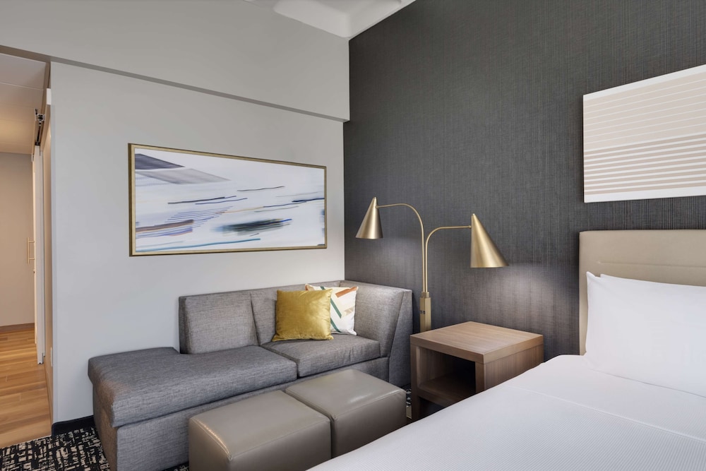 hyatt place lax century blvd