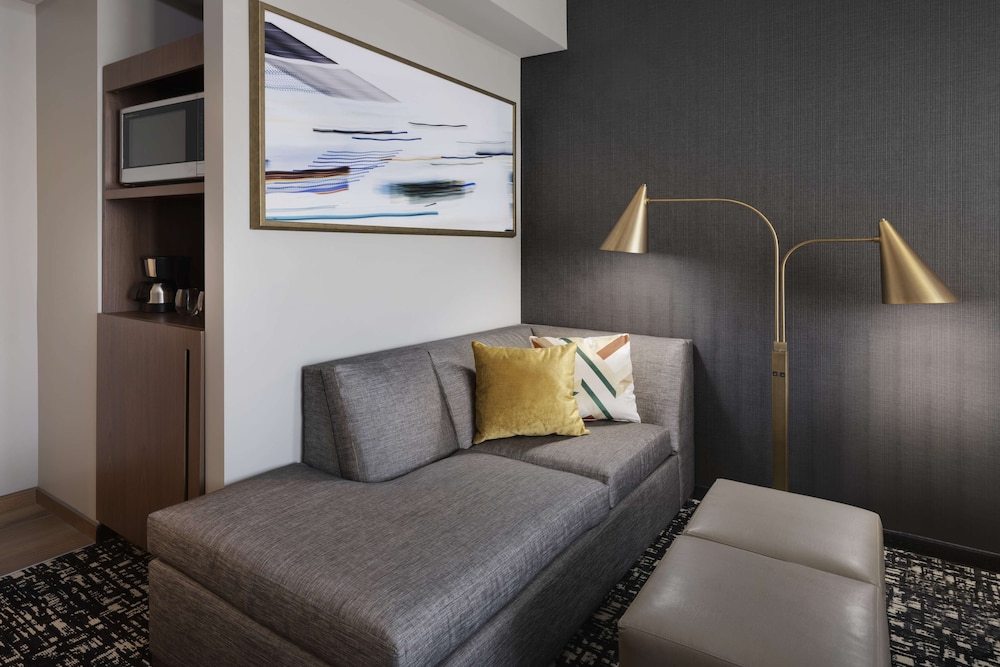 hyatt place lax century blvd