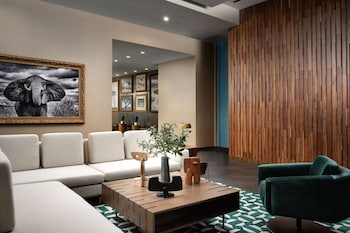 hyatt place lax century blvd