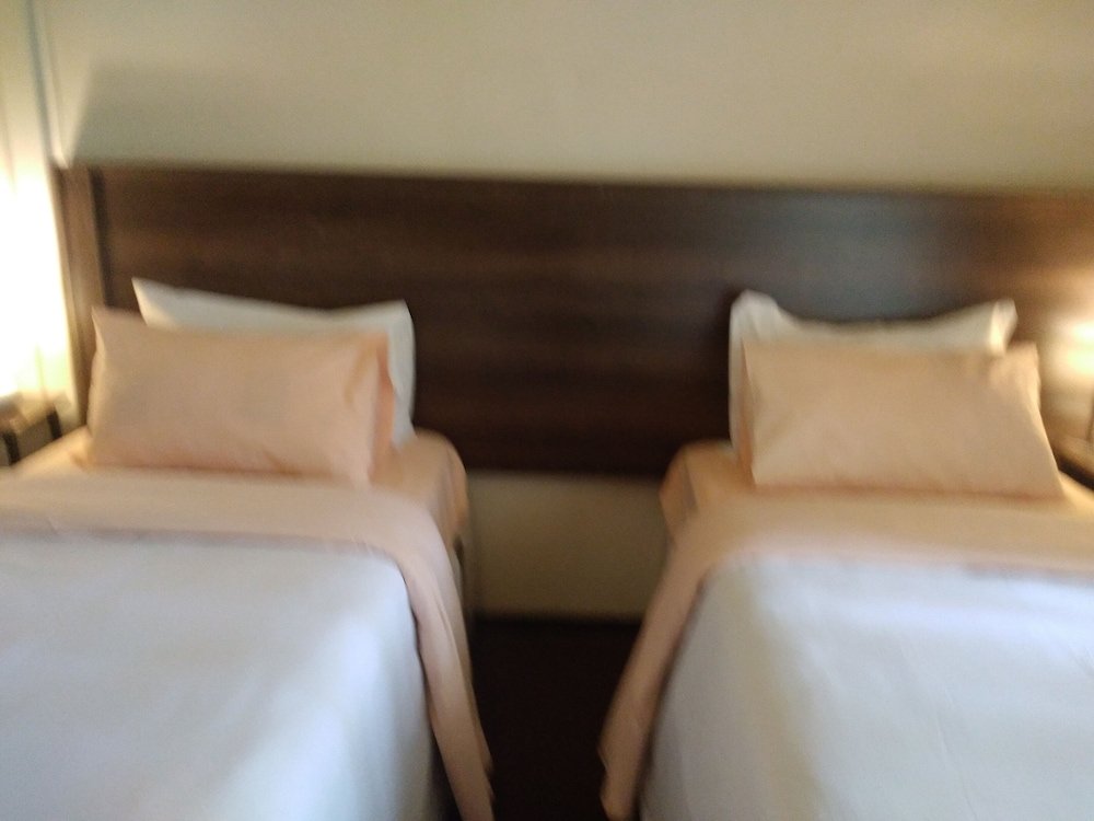 immaculate 6 beddroomed guest house in harare