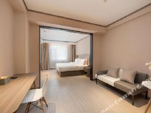 hanting hotel dalian north railway station south square