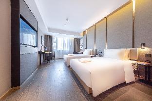 atour hotel lianyungang city government