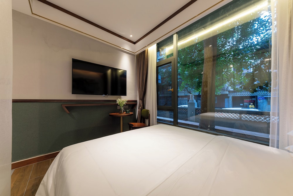 nostalgia hotel kuanzhai alley chengdu