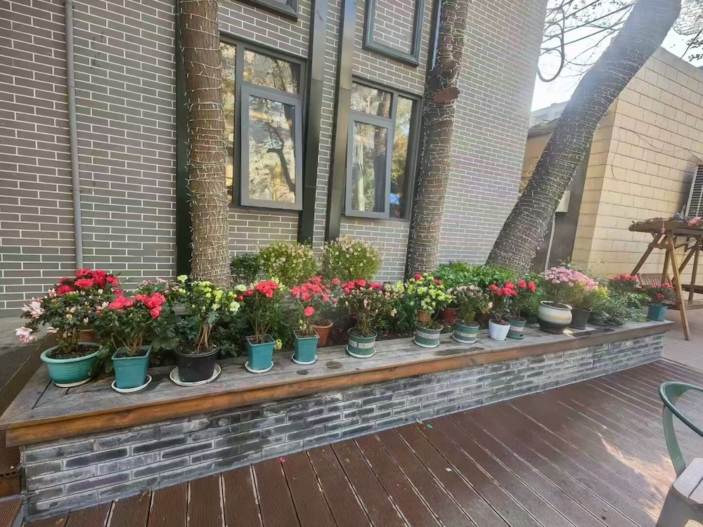 nostalgia hotel kuanzhai alley chengdu
