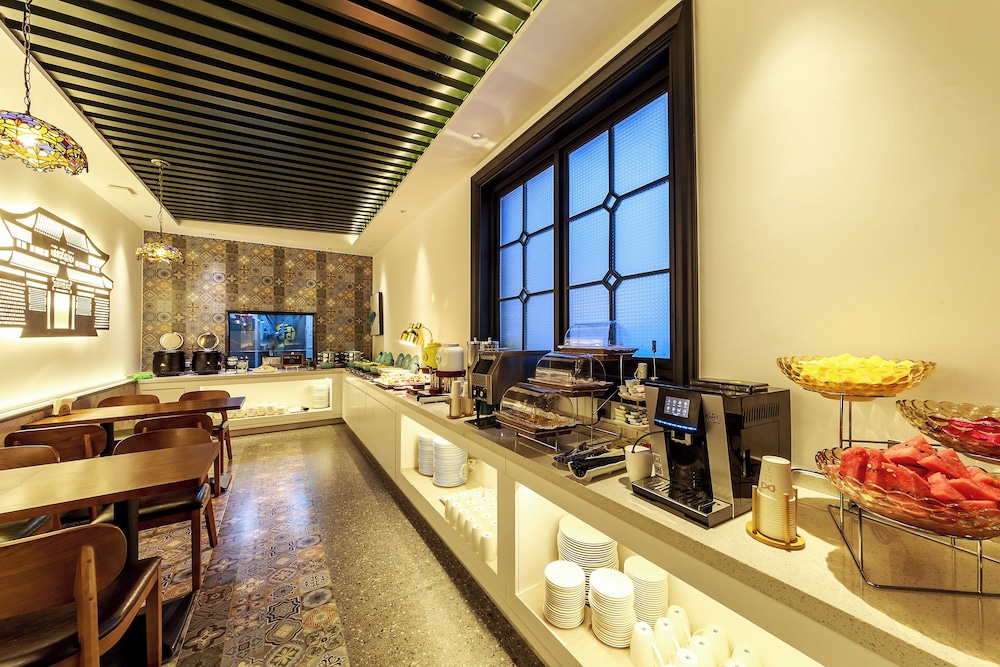 nostalgia hotel kuanzhai alley chengdu