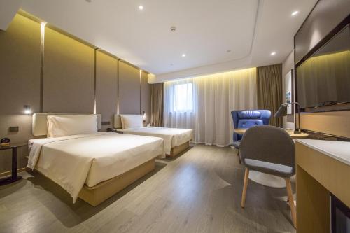 atour hotel wuxi railway station chunsheng road