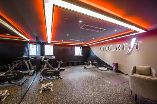 atour hotel wuxi railway station chunsheng road