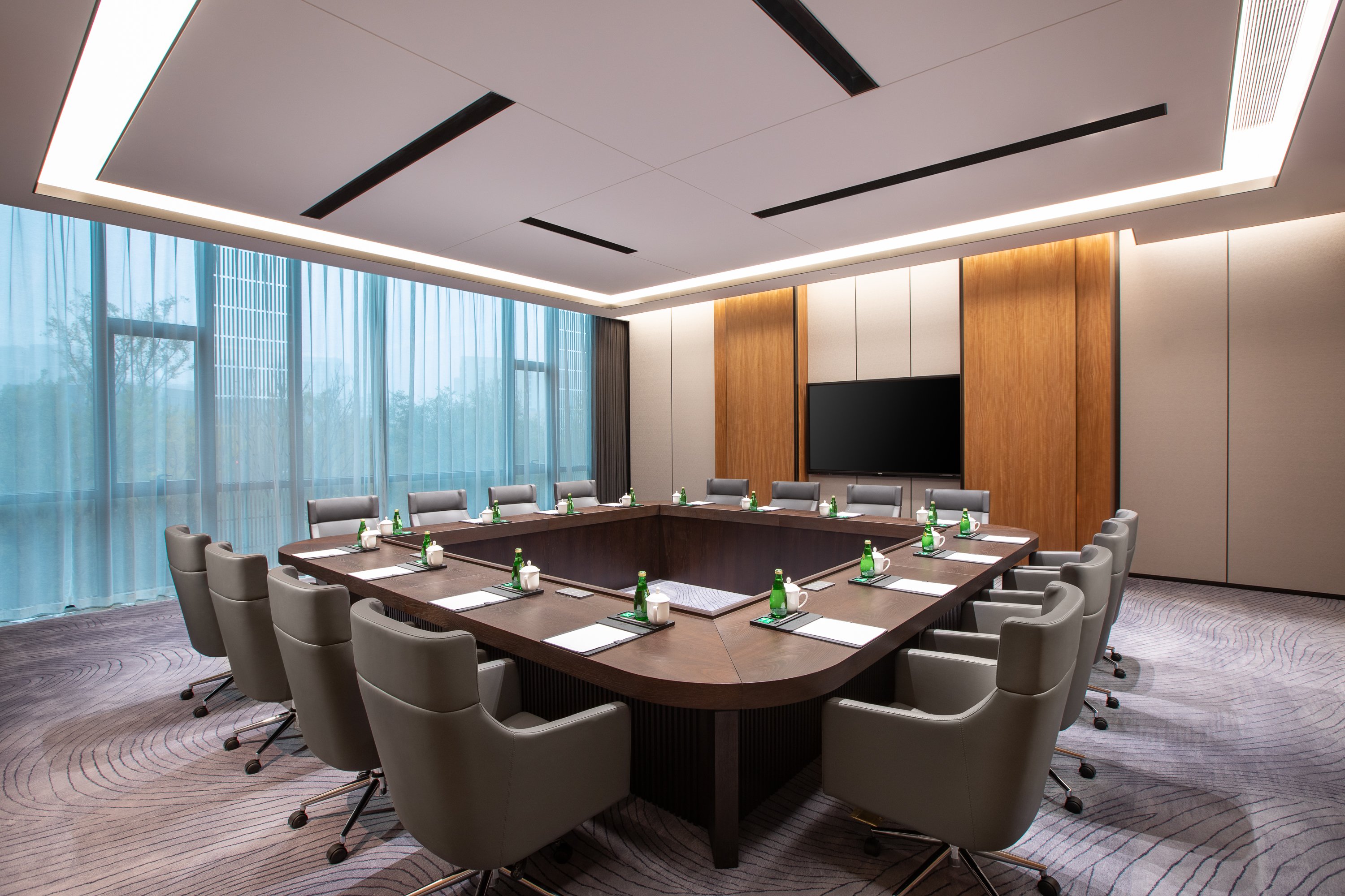crowne plaza zhengzhou high tech zone an ihg hotel