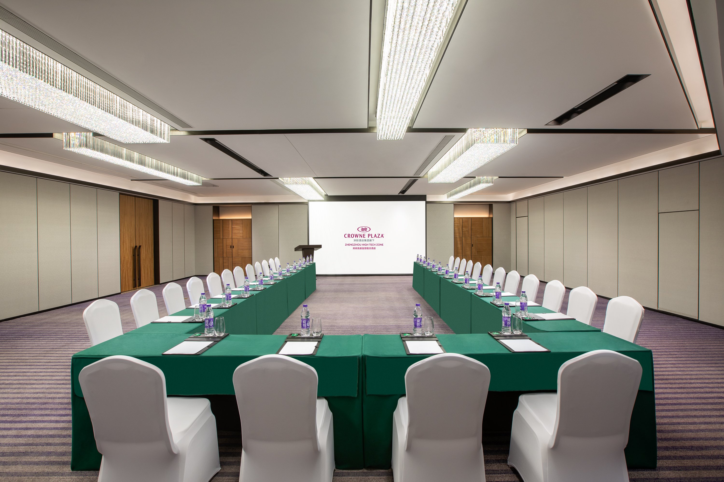 crowne plaza zhengzhou high tech zone an ihg hotel