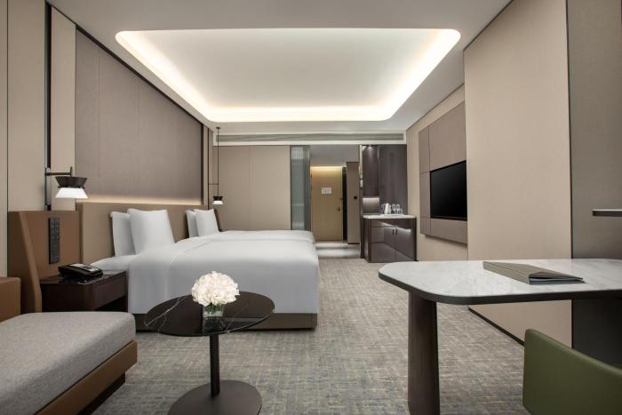 crowne plaza zhengzhou high tech zone an ihg hotel