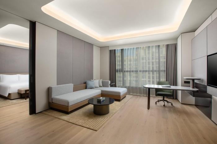 crowne plaza zhengzhou high tech zone an ihg hotel