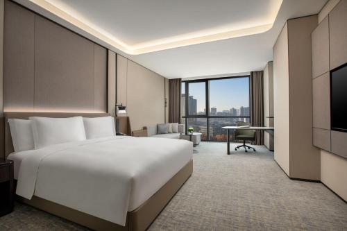crowne plaza zhengzhou high tech zone an ihg hotel