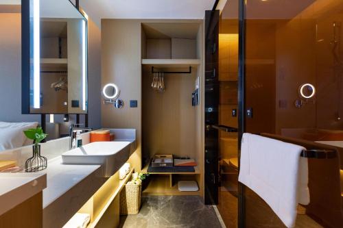 atour hotel huzhou nanxun ancient town