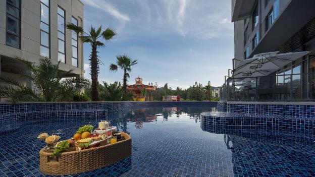 holiday inn express tengchong hot spring an ihg hotel