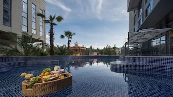 Holiday Inn Express Tengchong Hot Spring, An Ihg Hotel,,3 star