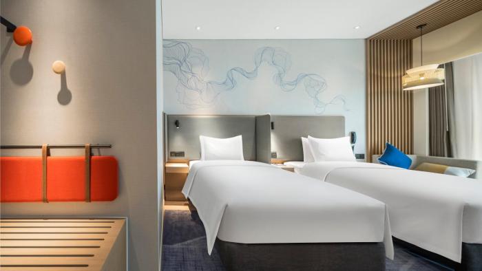 holiday inn express tengchong hot spring an ihg hotel