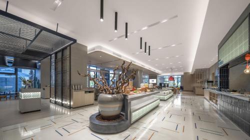 holiday inn express tengchong hot spring an ihg hotel