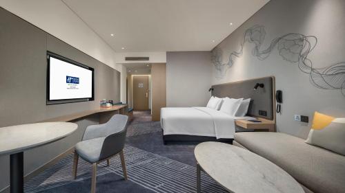 holiday inn express tengchong hot spring an ihg hotel