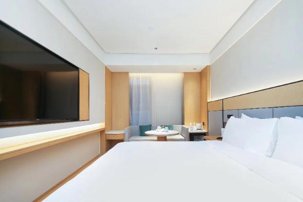ji hotel wuhan guanggu 3rd road